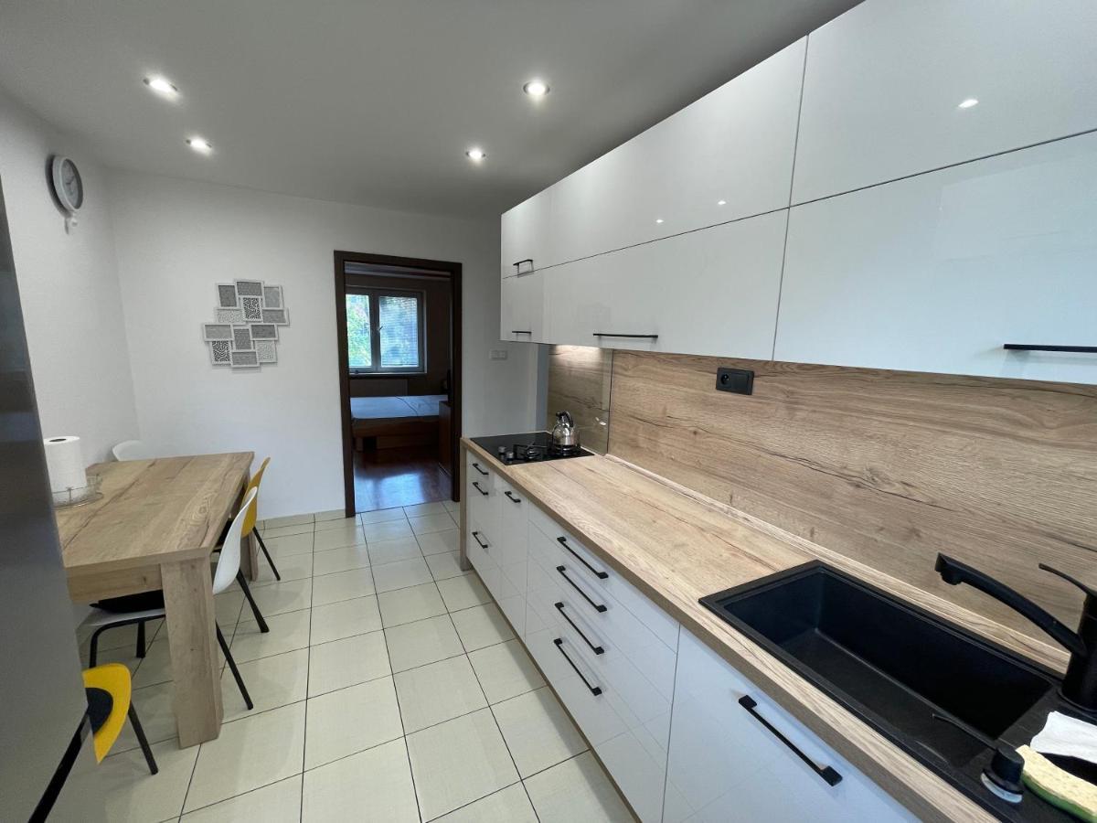 Apartman Bibi-D Комарно Экстерьер фото