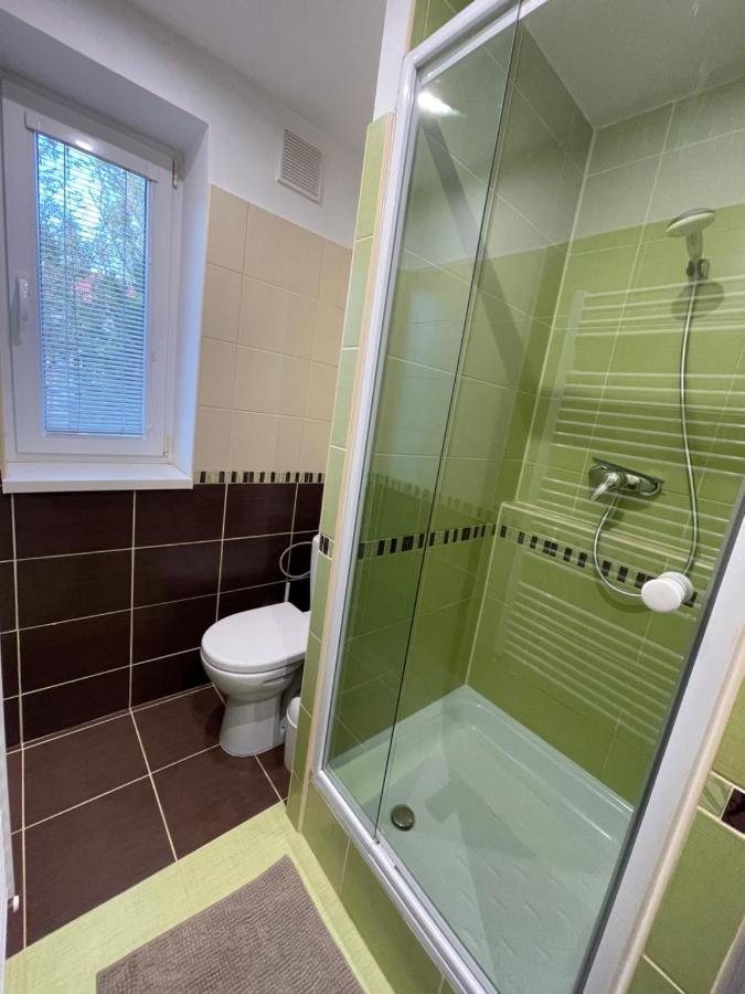 Apartman Bibi-D Комарно Экстерьер фото